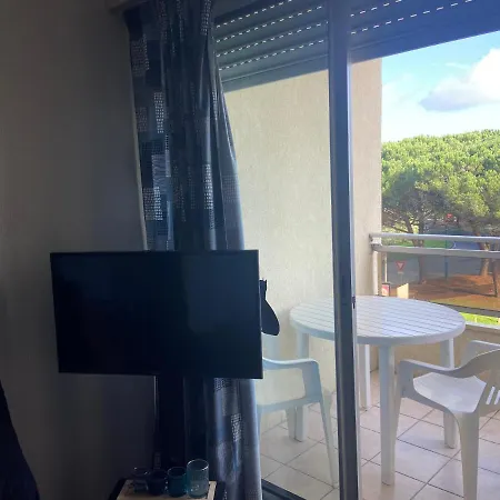 Studio 24, 2 Avenue De L'ocean, Plein Centre De La Palmyre, 17570 Appartement Les Mathes